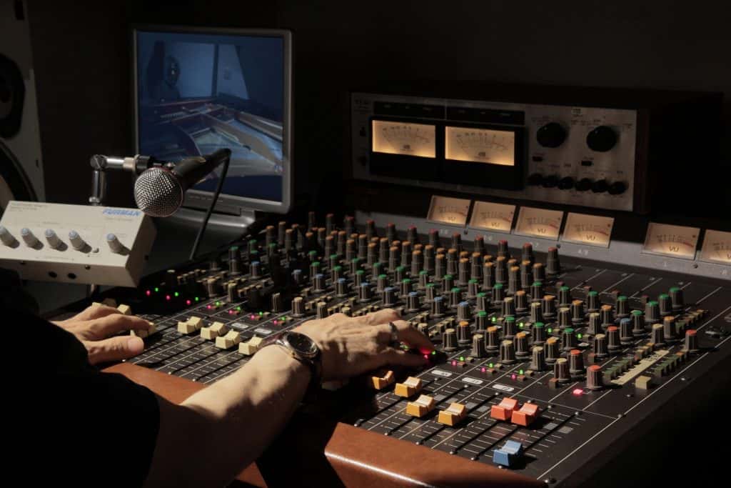 Học Producer Cần Gì? Lộ Trình Cho Người Mới