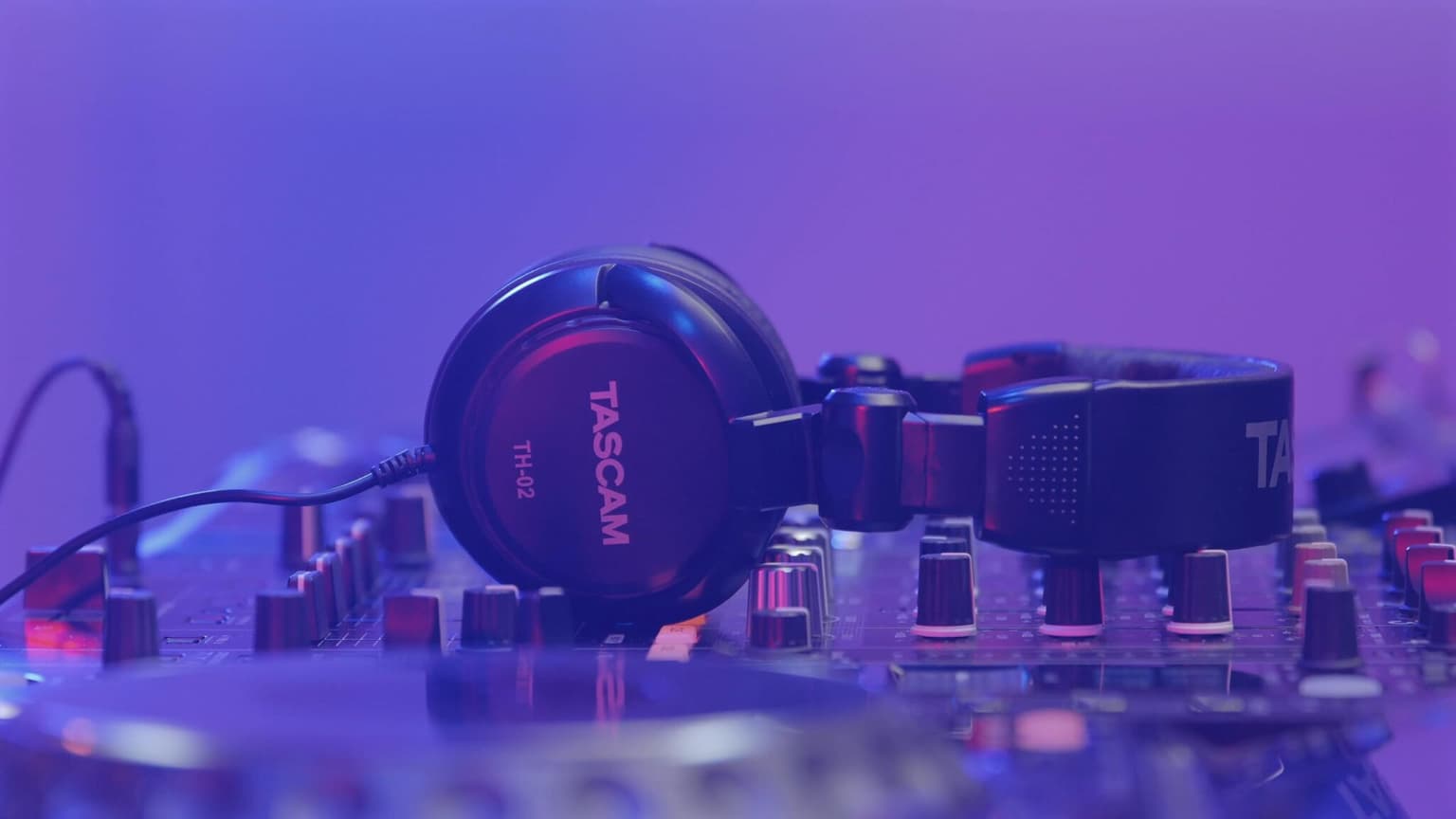 Tai Nghe Kiểm Âm Giá Rẻ Cho Mixing Phần 2